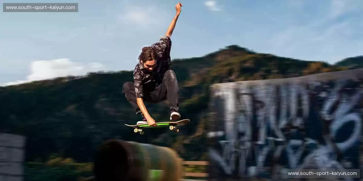 🏅 球星同款，触手可及！收藏限量周边，留住热血记忆🎁